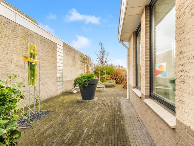 De Herderin 50, UITGEEST