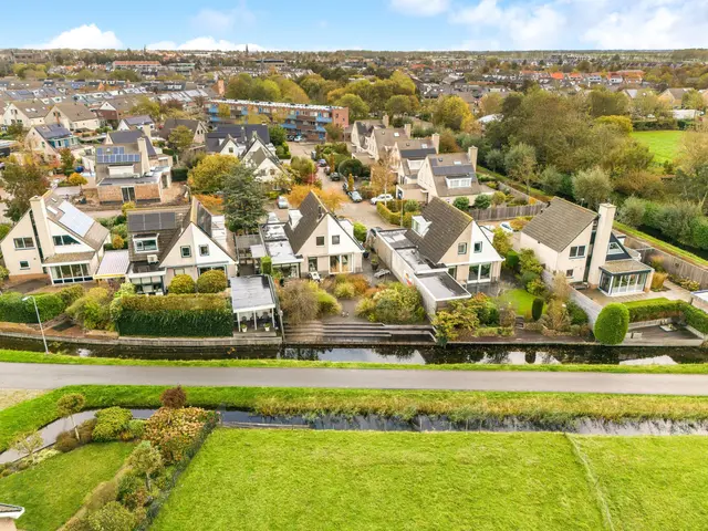 De Herderin 50, UITGEEST