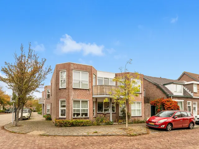 Marga Klompélaan 3, BEVERWIJK