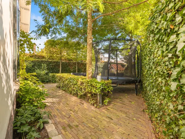 Van Oldenbarneveldweg 30, Castricum