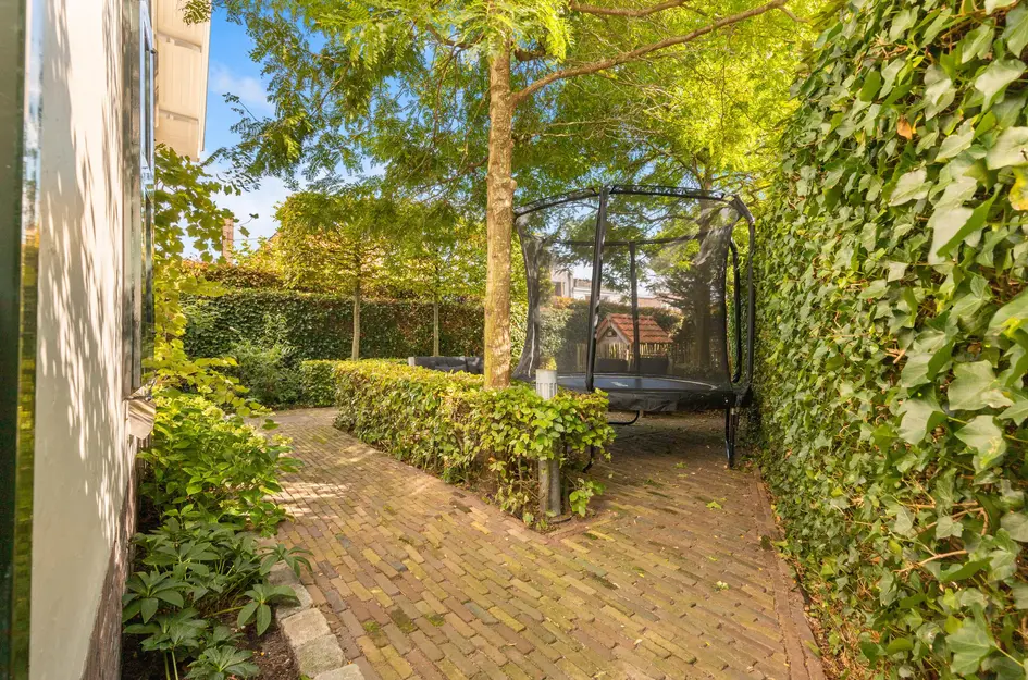 Van Oldenbarneveldweg 30