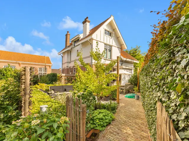 Van Oldenbarneveldweg 30, Castricum