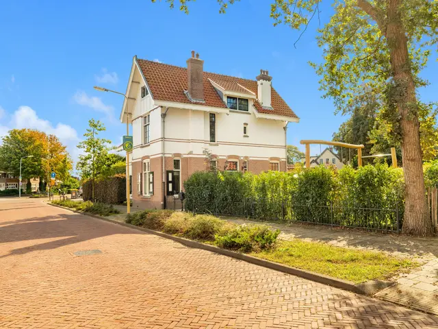 Van Oldenbarneveldweg 30, Castricum