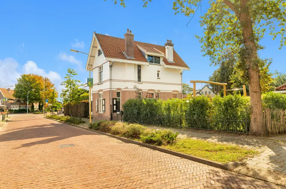 Van Oldenbarneveldweg 30