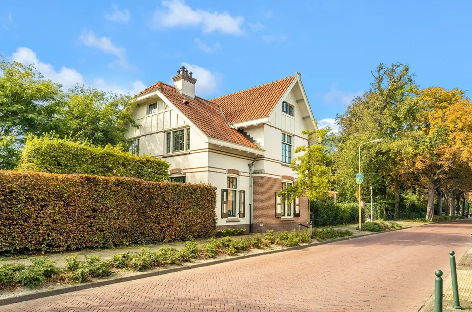 Van Oldenbarneveldweg 30