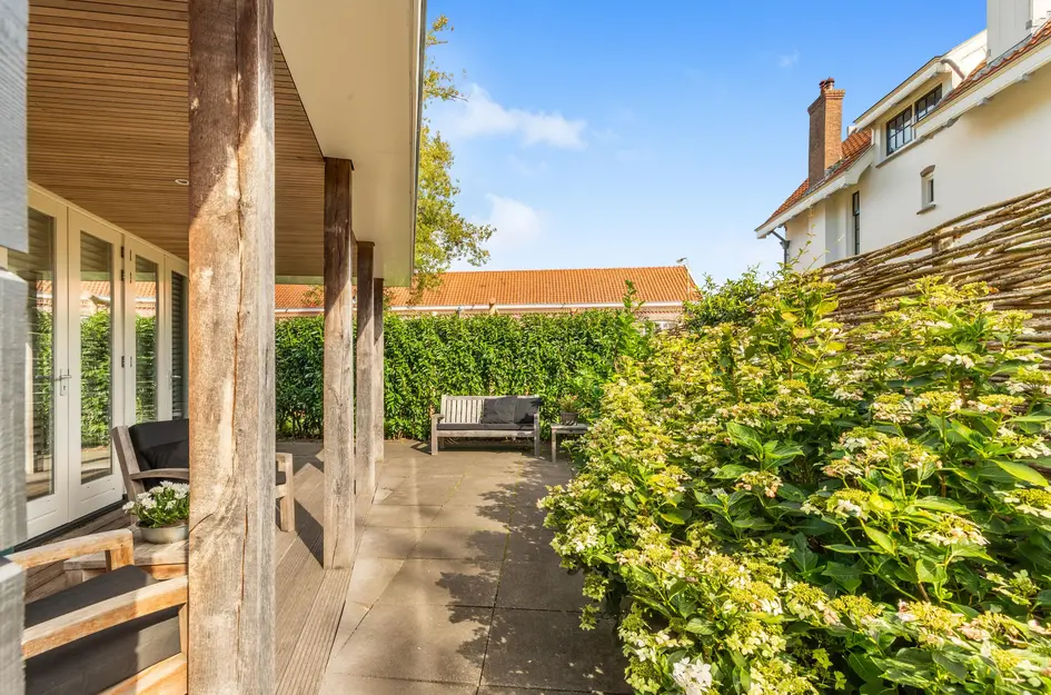 Van Oldenbarneveldweg 30