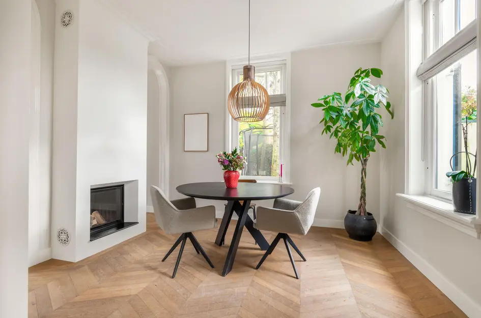 Van Oldenbarneveldweg 30