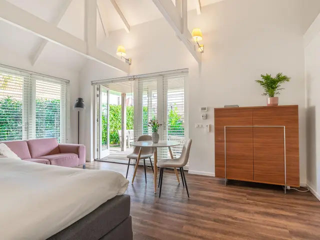 Van Oldenbarneveldweg 30, Castricum