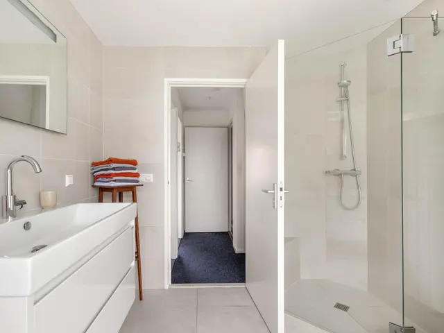 Anna van Saksenstraat 5, CASTRICUM