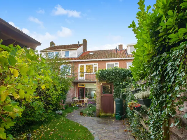 Anna van Saksenstraat 5, CASTRICUM