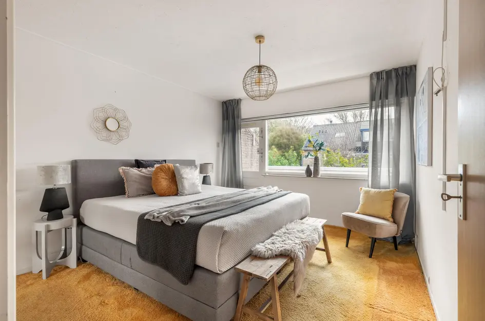 Burgemeester Bruinsmalaan 18