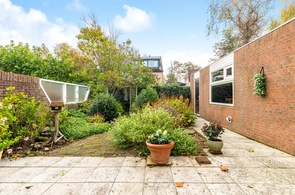 Burgemeester Bruinsmalaan 18