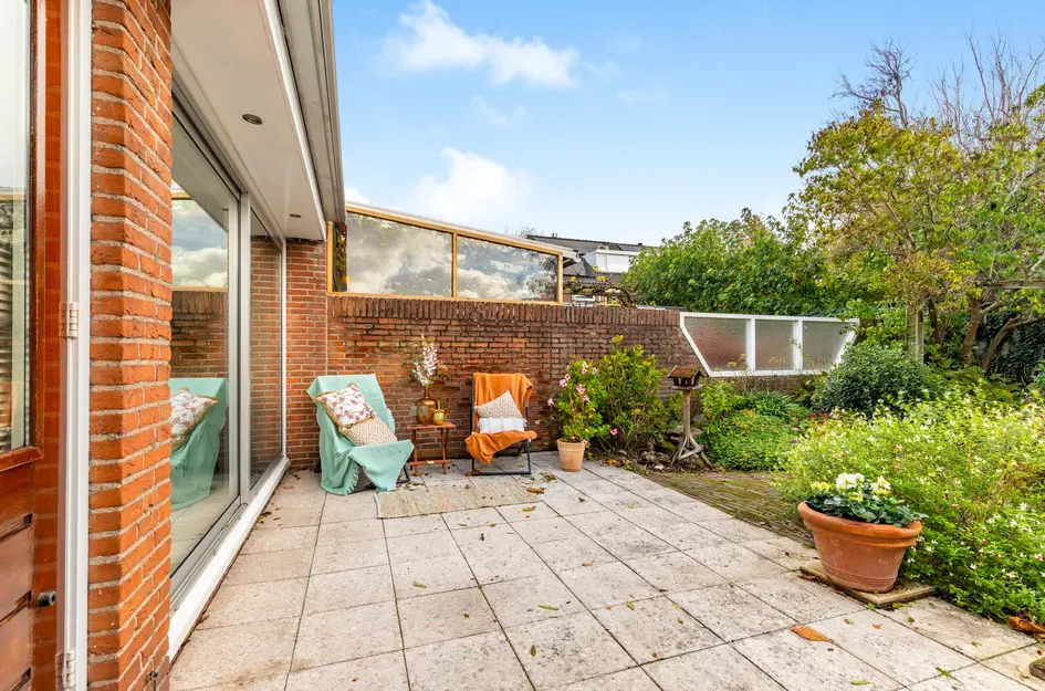 Burgemeester Bruinsmalaan 18