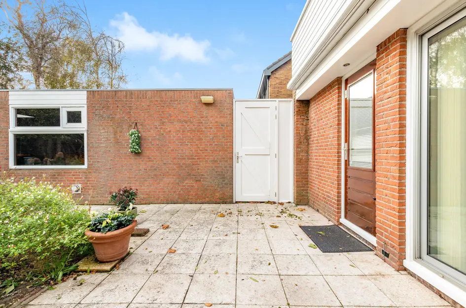 Burgemeester Bruinsmalaan 18