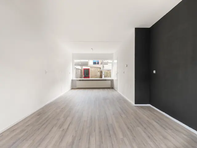 Amerstraat 2, BEVERWIJK