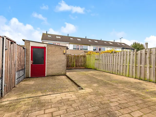 Amerstraat 2, BEVERWIJK