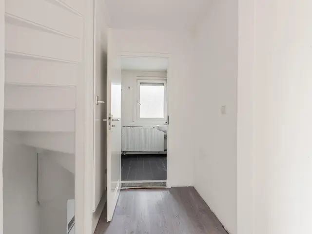 Amerstraat 2, BEVERWIJK