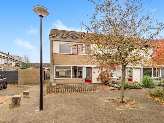 Amerstraat 2, BEVERWIJK