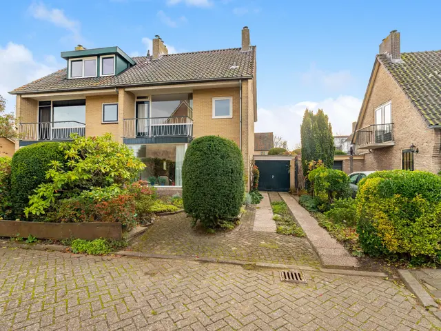 Geesterweg 77, UITGEEST