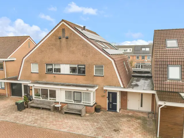 Drogesloot 8, BROEK OP LANGEDIJK