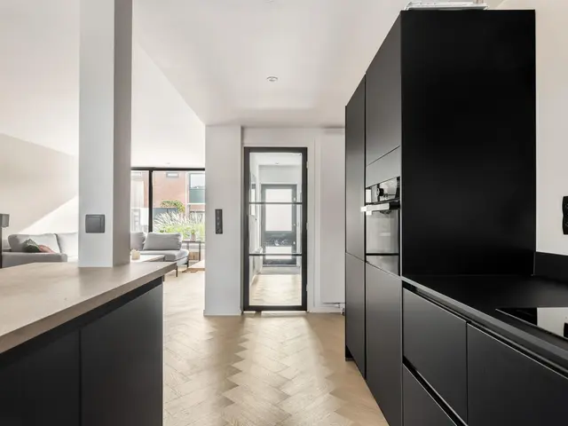 Hoefbladstraat 10, KROMMENIE