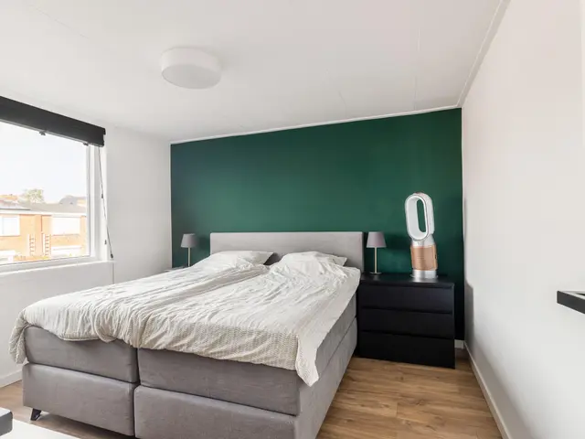 Hoefbladstraat 10, KROMMENIE