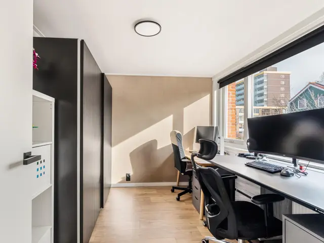 Hoefbladstraat 10, KROMMENIE