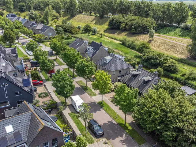 Jean-Louis Pisuisselaan 2, BEVERWIJK