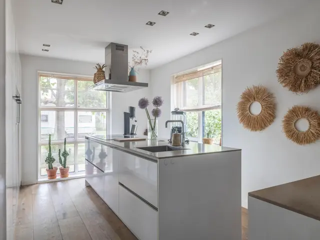 Jean-Louis Pisuisselaan 2, BEVERWIJK