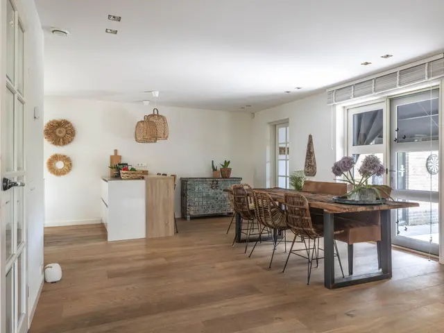 Jean-Louis Pisuisselaan 2, BEVERWIJK