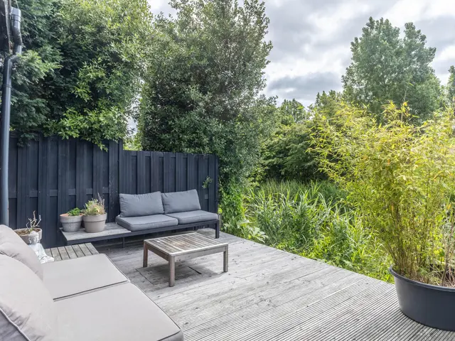 Jean-Louis Pisuisselaan 2, BEVERWIJK