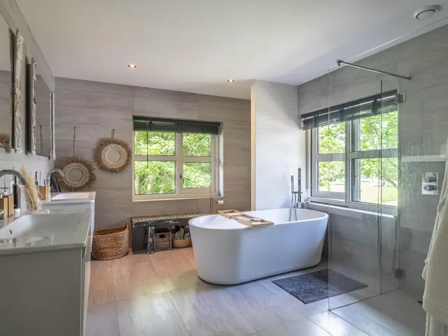 Jean-Louis Pisuisselaan 2, BEVERWIJK