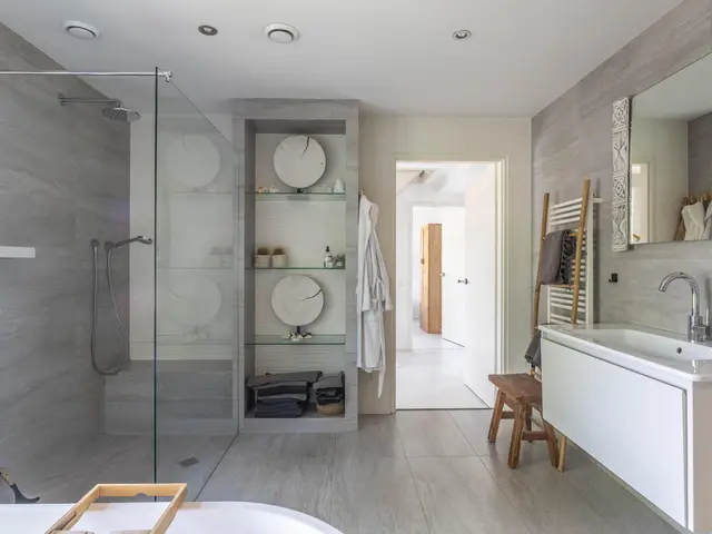 Jean-Louis Pisuisselaan 2, BEVERWIJK