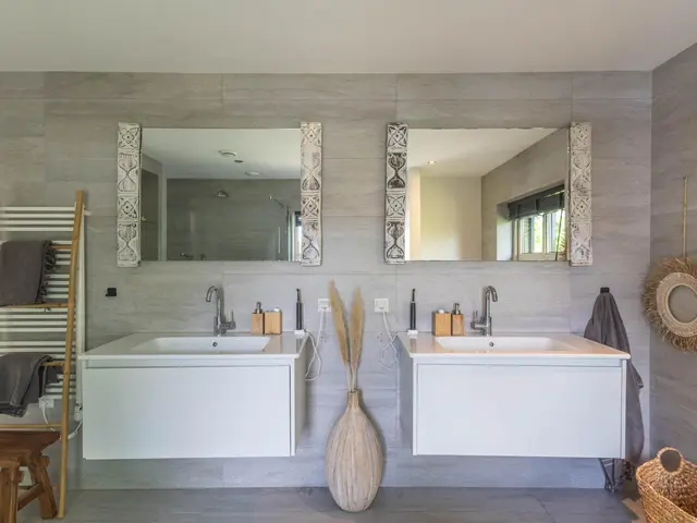 Jean-Louis Pisuisselaan 2, BEVERWIJK