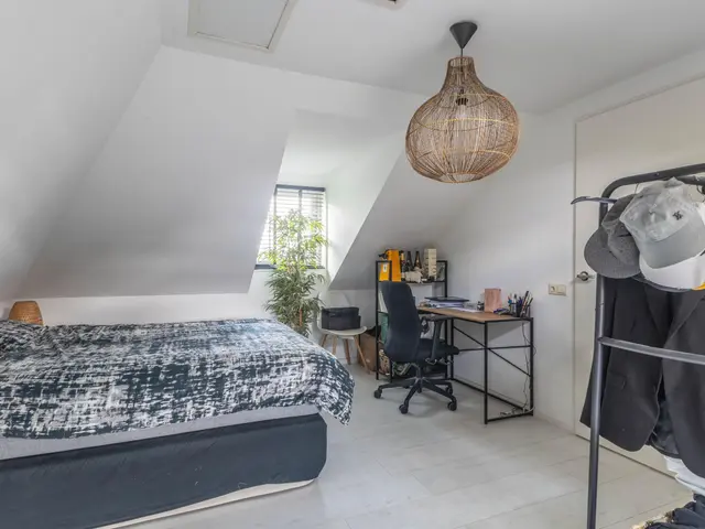 Jean-Louis Pisuisselaan 2, BEVERWIJK