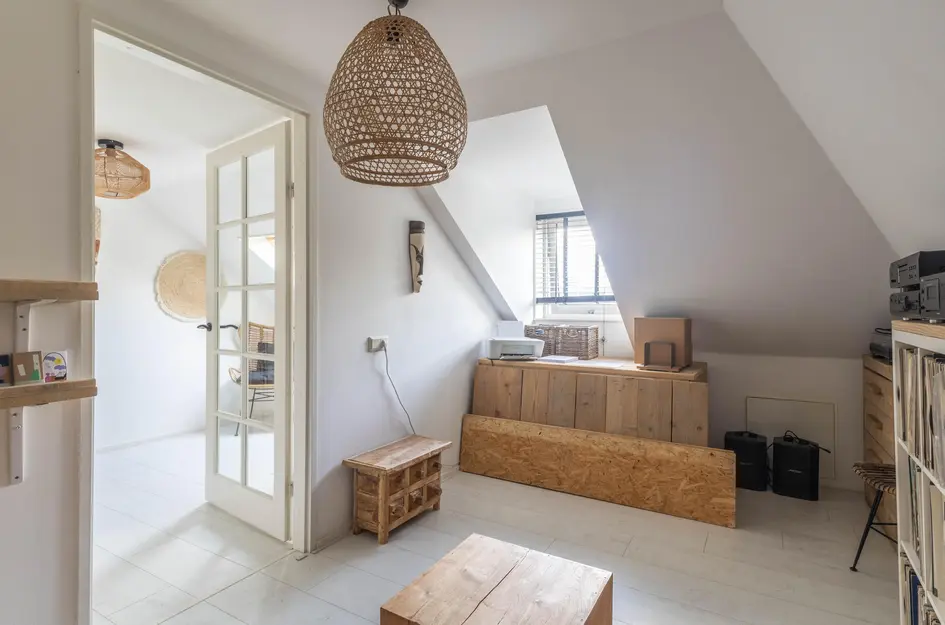 Jean-Louis Pisuisselaan 2