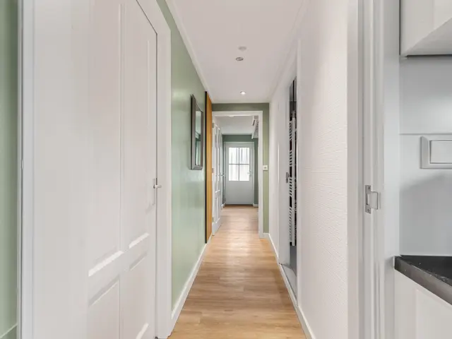 Luttik Cie 37, HEEMSKERK