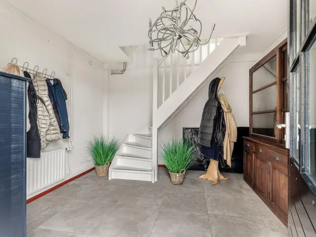 Luttik Cie 37, HEEMSKERK