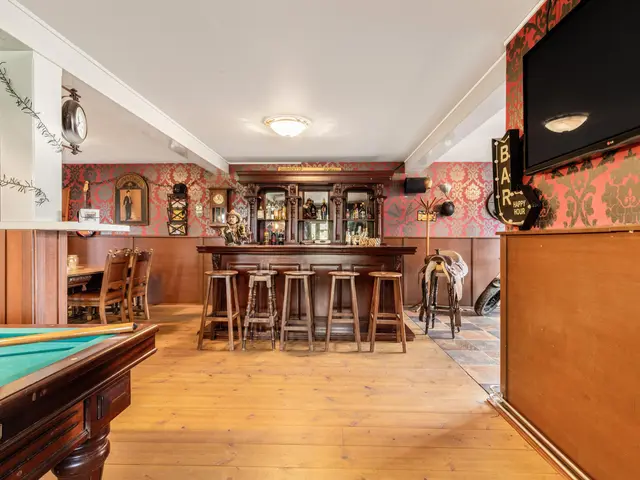 Luttik Cie 37, HEEMSKERK