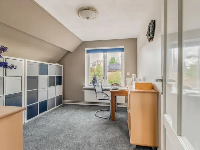 Luttik Cie 37, HEEMSKERK