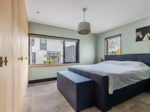 Luttik Cie 37, HEEMSKERK