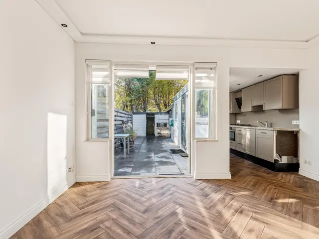 Arendsweg 154, BEVERWIJK