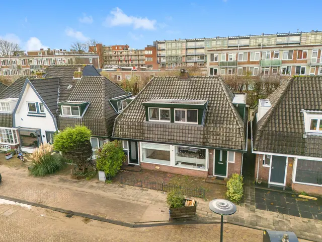 Arendsweg 154, BEVERWIJK