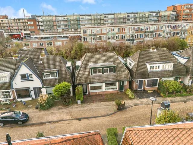 Arendsweg 154, BEVERWIJK