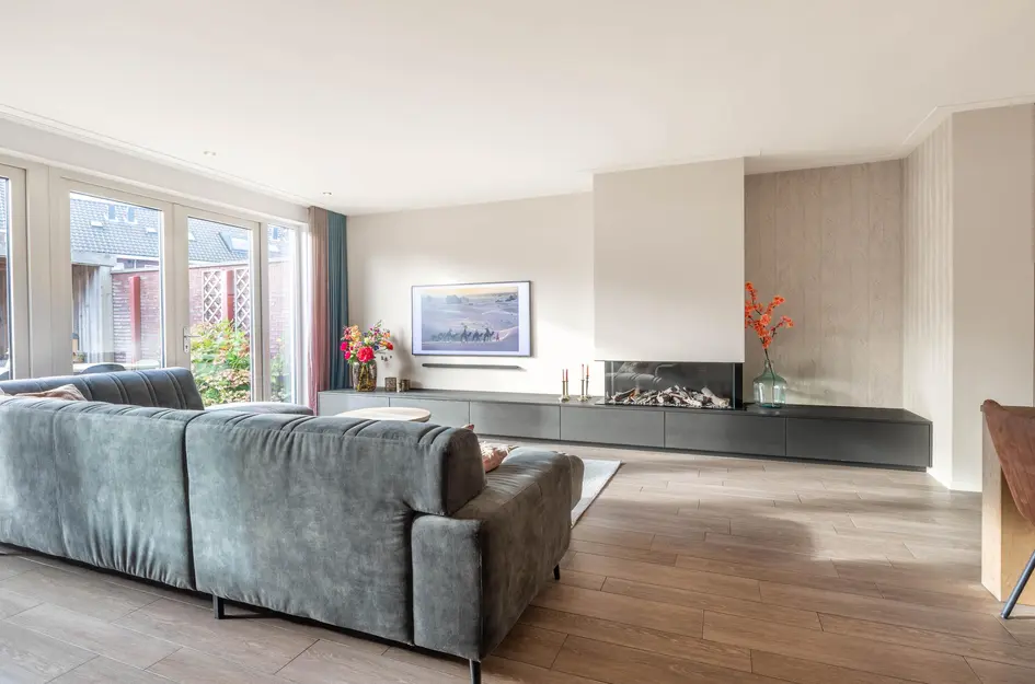 Burgemeester van Roosmalenstraat 24