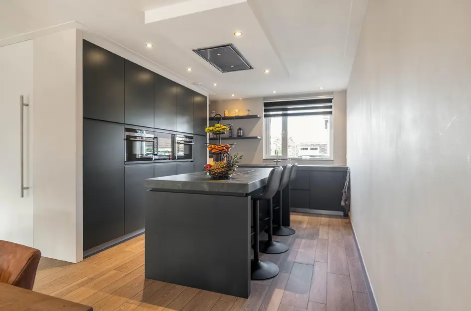 Burgemeester van Roosmalenstraat 24