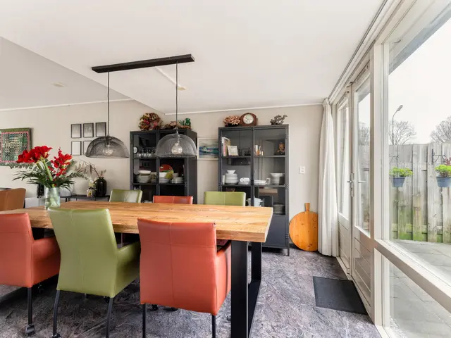 Plutolaan 28, HEERHUGOWAARD