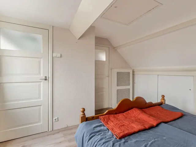 Plutolaan 28, HEERHUGOWAARD