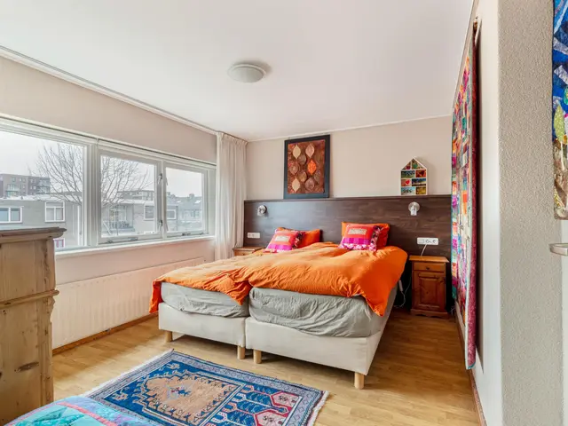 Plutolaan 28, HEERHUGOWAARD