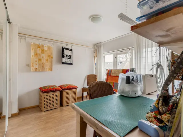 Plutolaan 28, HEERHUGOWAARD